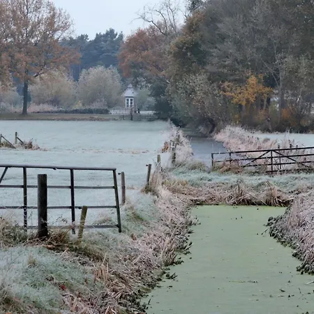 Umberto 3* فايخن