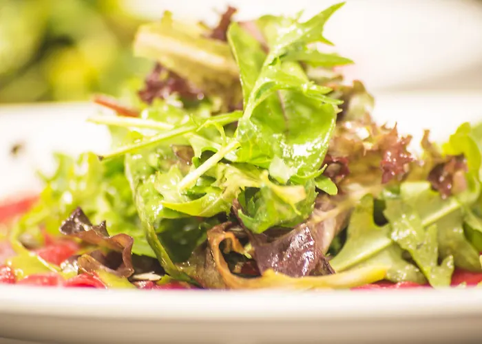 Umberto 3* فايخن